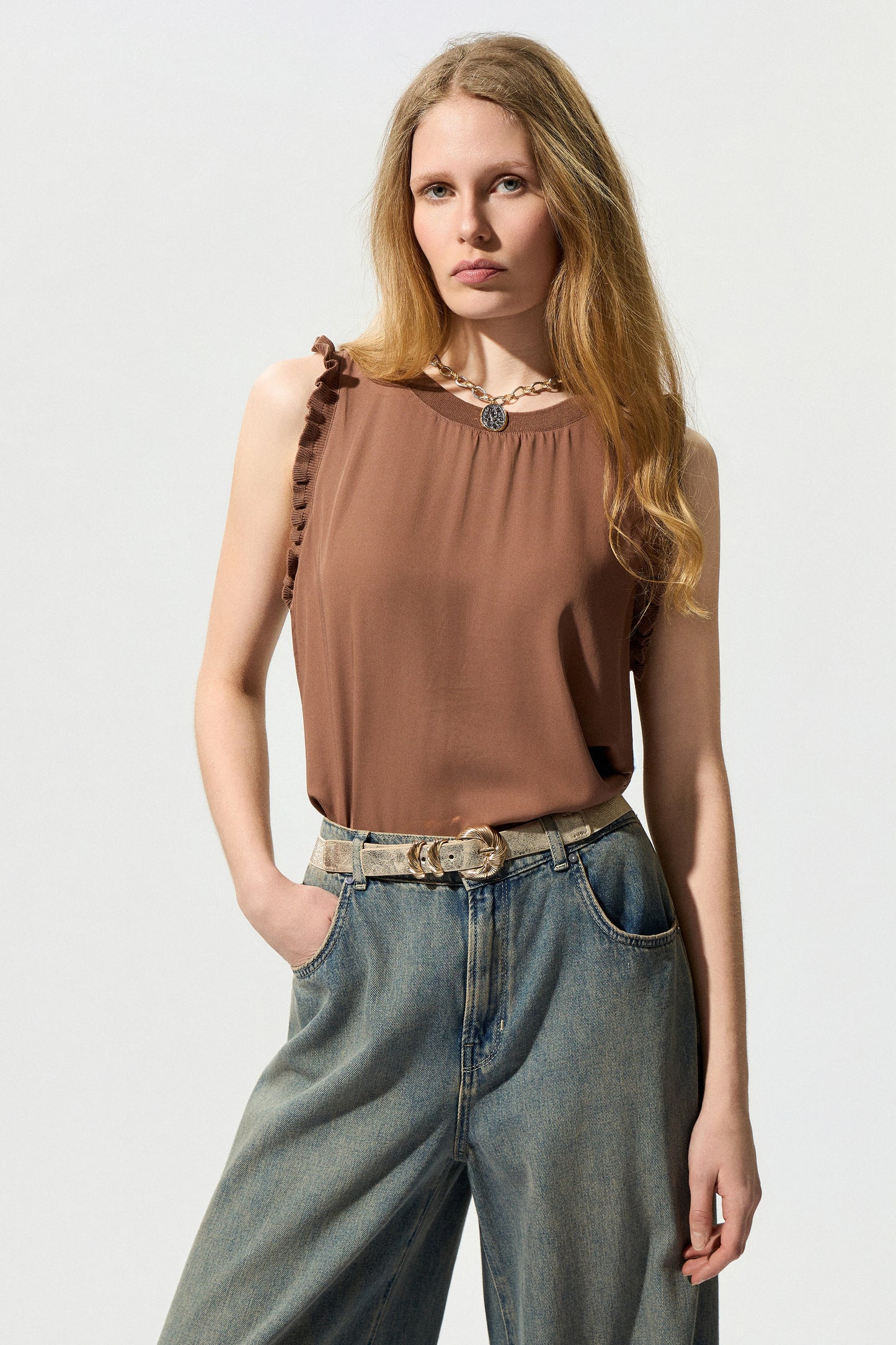 Detalle de Blusa de viscosa de BSB