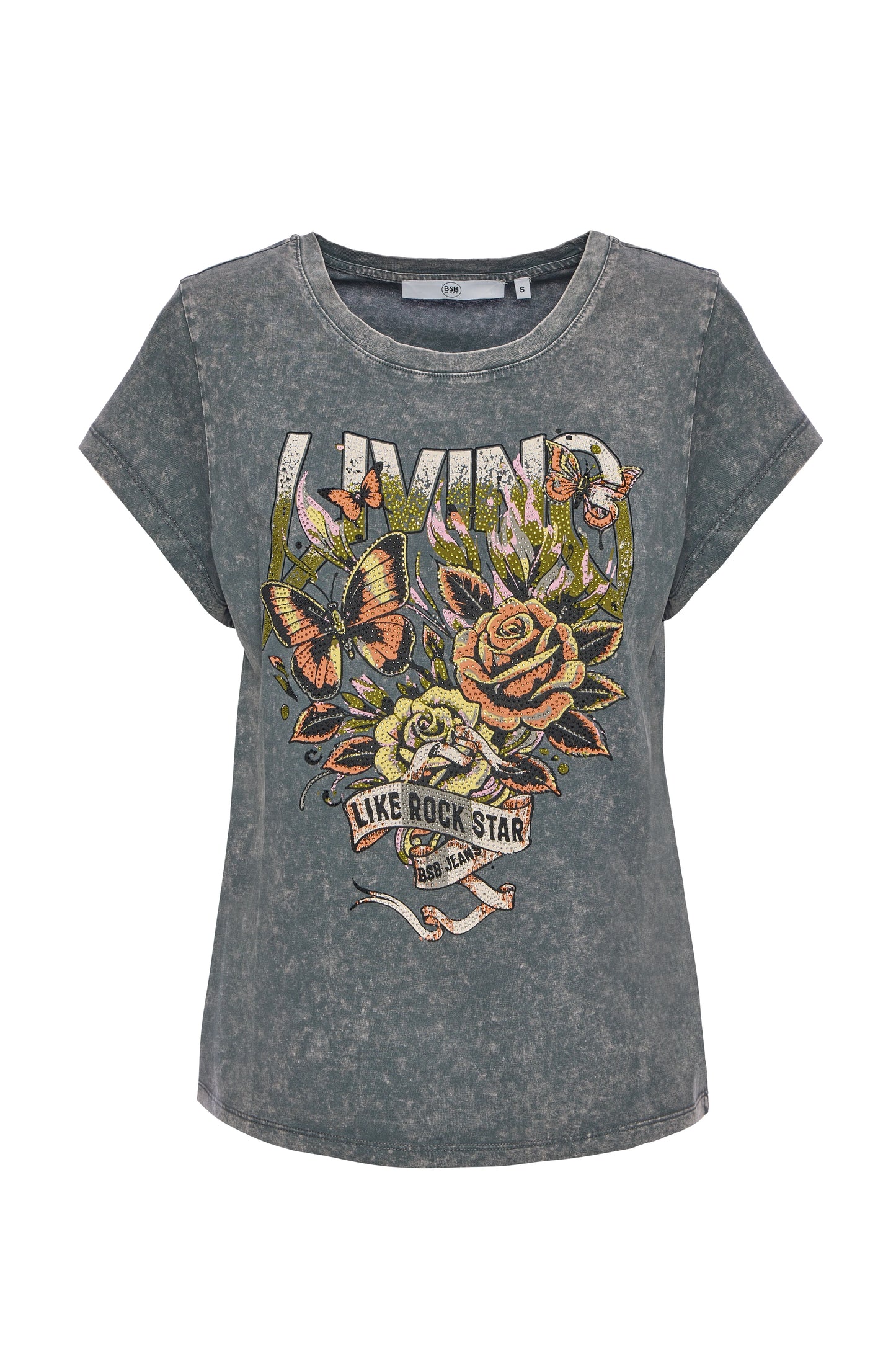 Detalle de Camiseta efecto lavado con print y pedrería de BSB