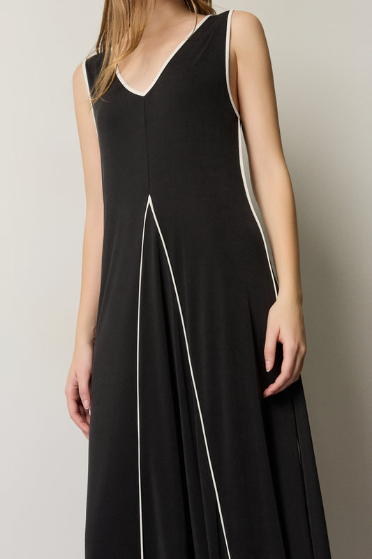 Vestido largo con ribete en contraste en Negro de BSB fashion