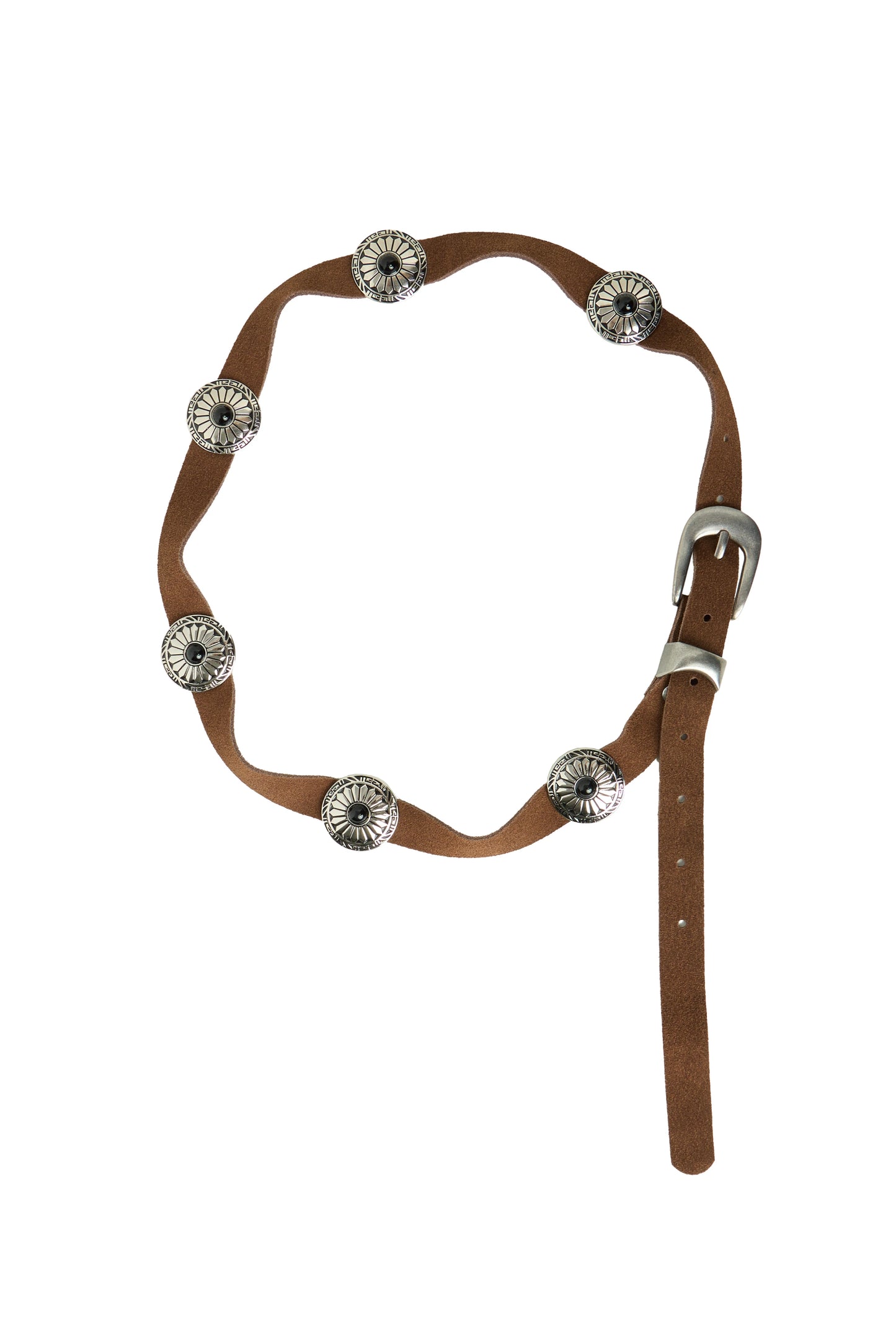 Detalle de Cinturón de ante con aplicaciones metálicas de BSB