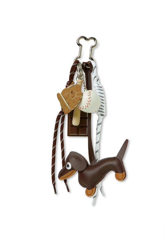 Detalle de Llavero con charms de BSB