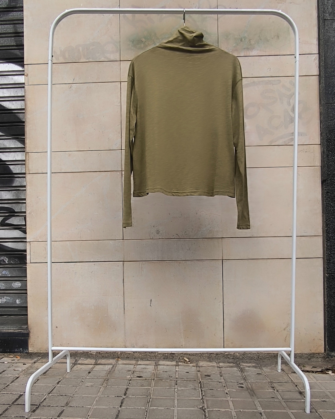 Blusa manga larga cuello alto