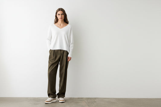 Jersey fino de punto con escote pico