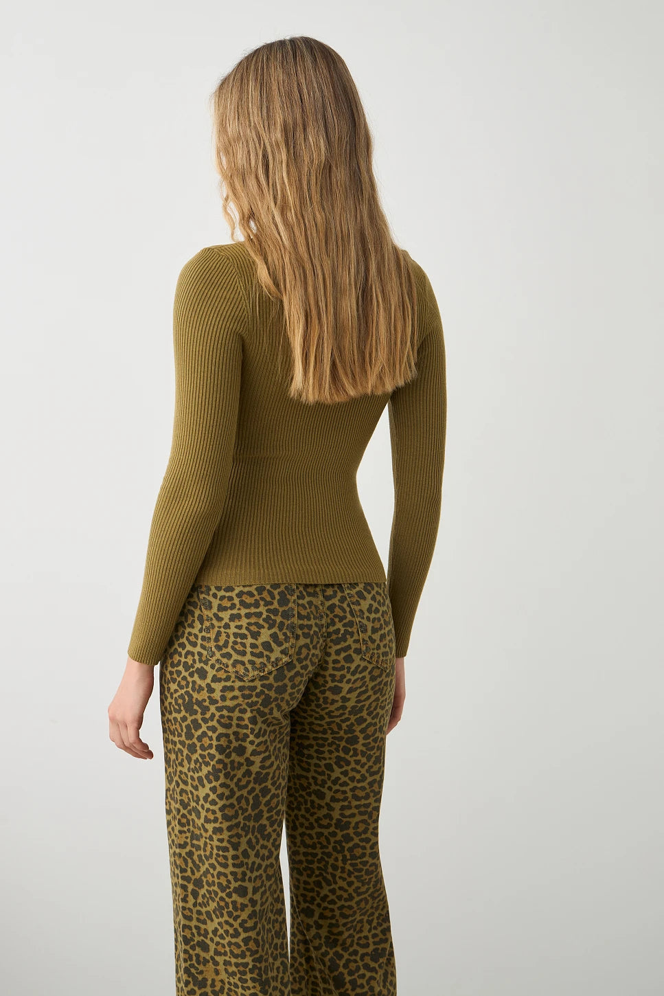 Jersey canalé cuello alto