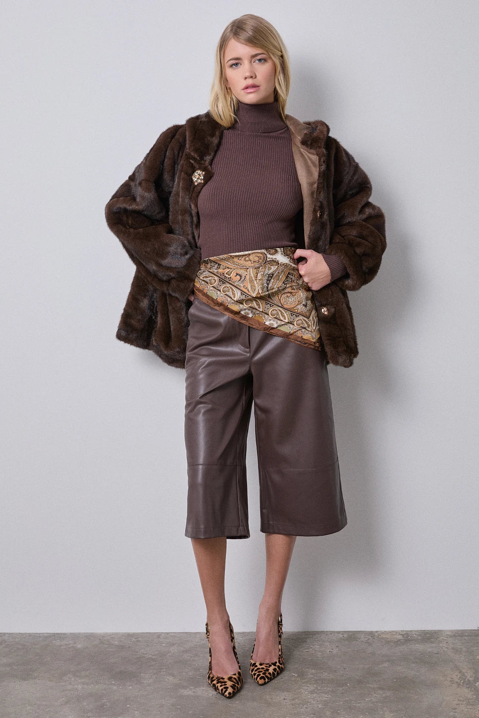 Jersey canalé cuello alto