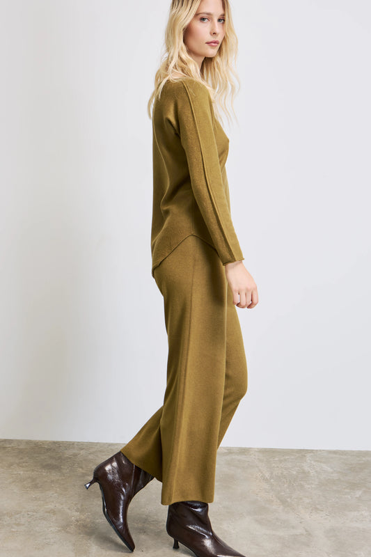 Twin set de punto con top y pantalón