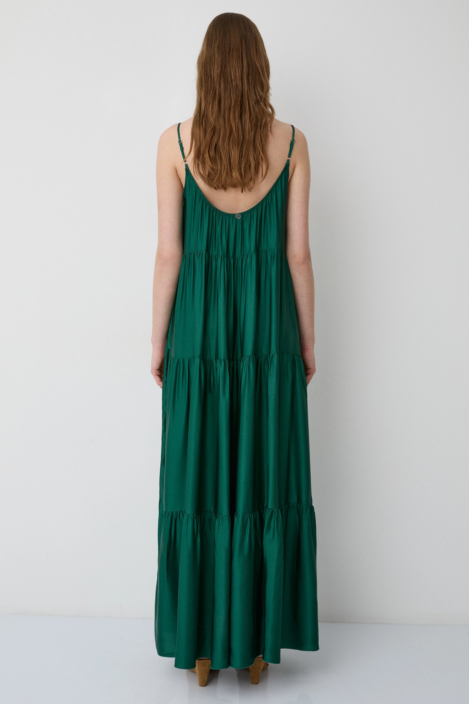 Vestido BSB para mujer con caída fluida verde esmeralda