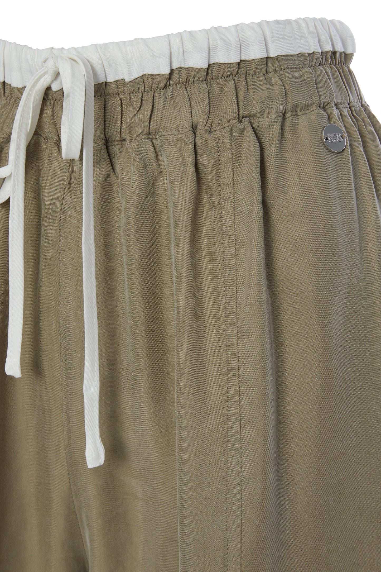 Pantalón de cupro y viscosa BSB con caída suave