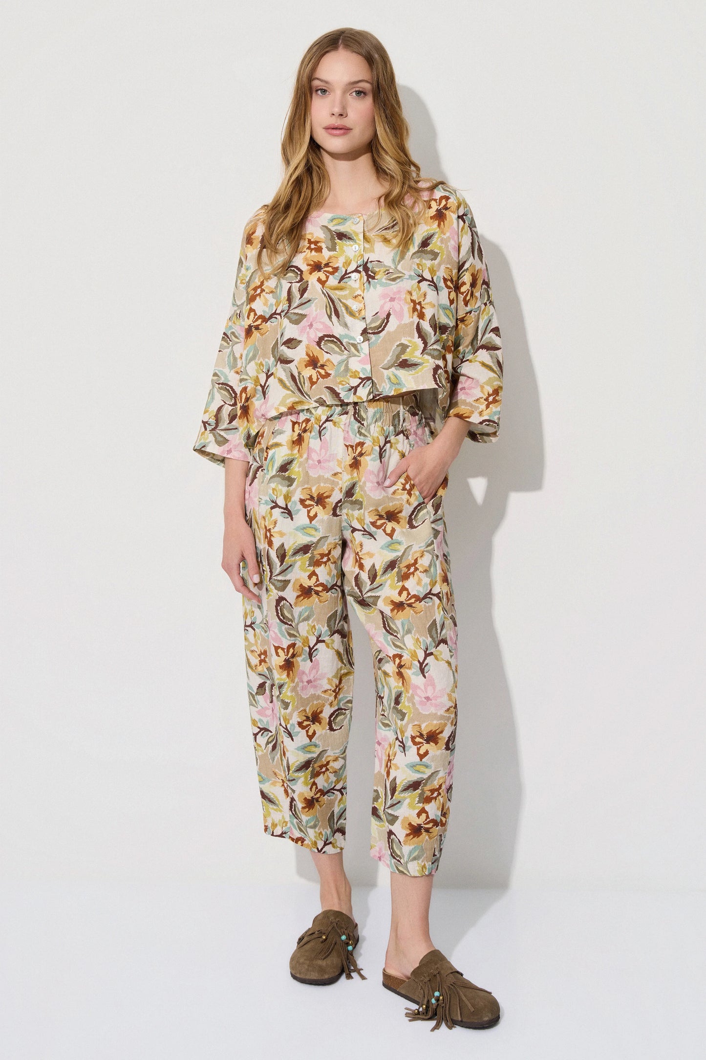Pantalón estampado de corte relajado