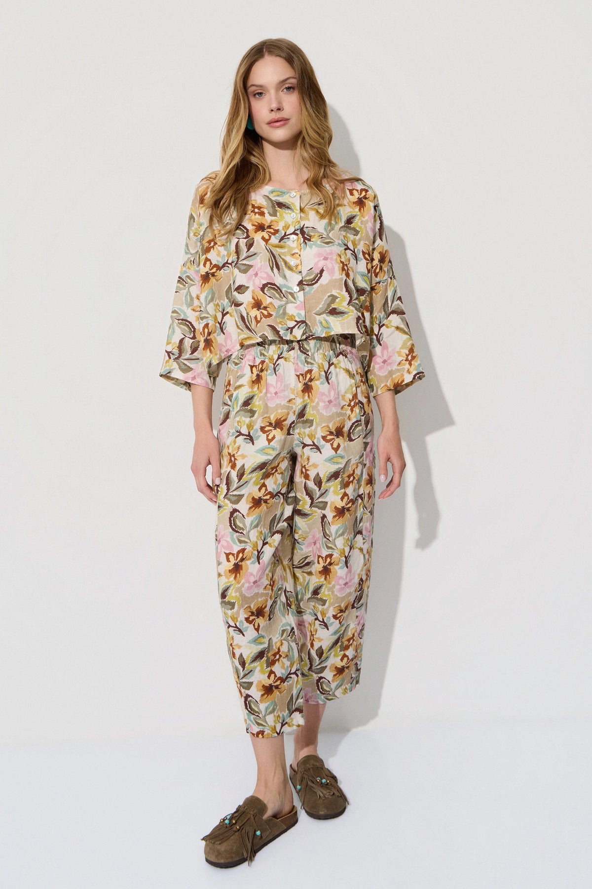 Pantalón estampado de corte relajado