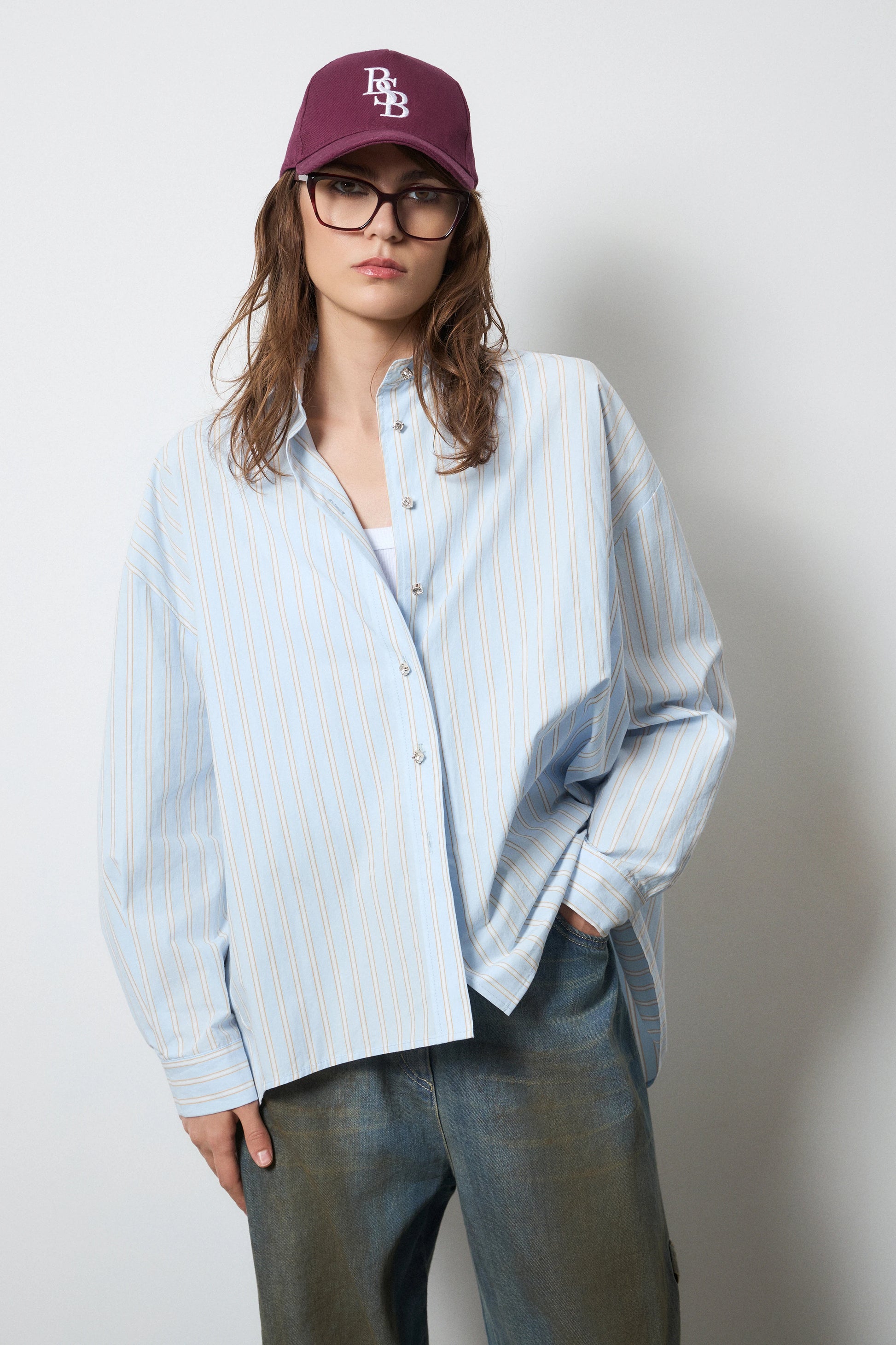 Detalle de Camisa de algodón de BSB en color azul cielo