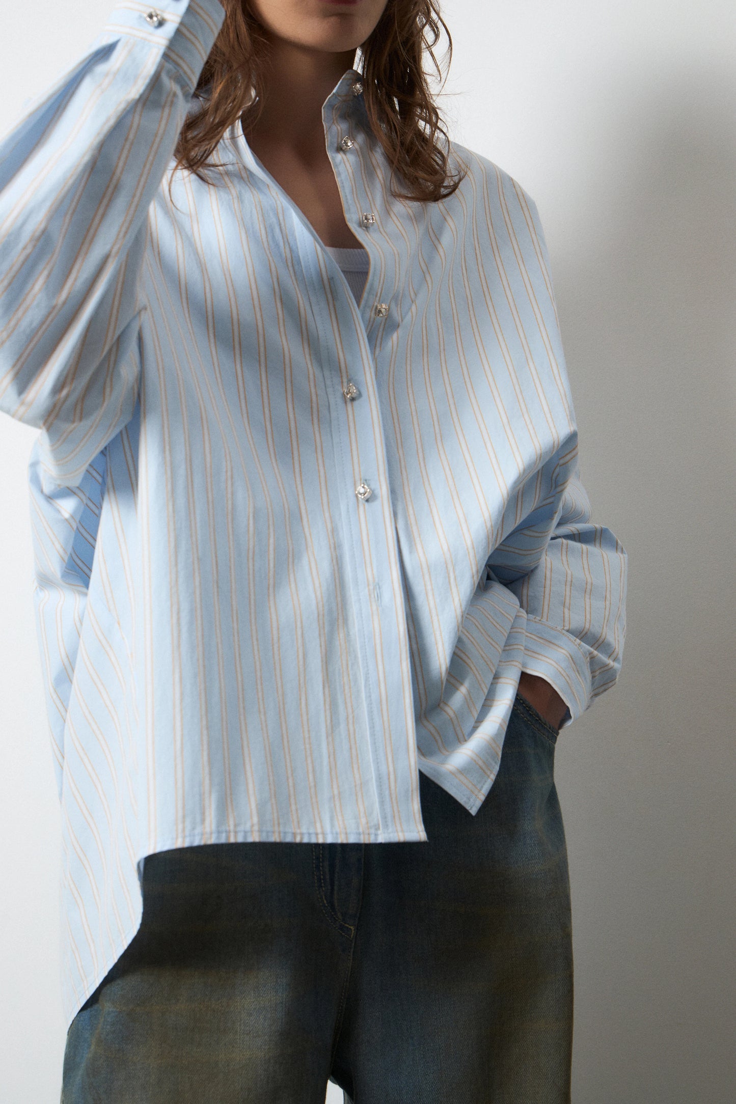 Camisa de algodón azul cielo de BSB en color azul cielo