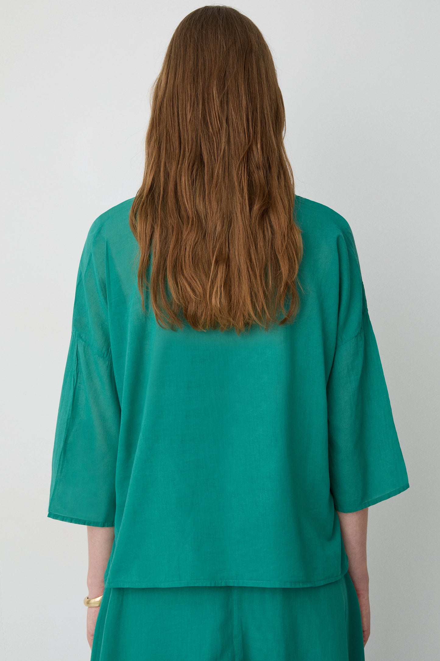 Blusa lisa de manga corta