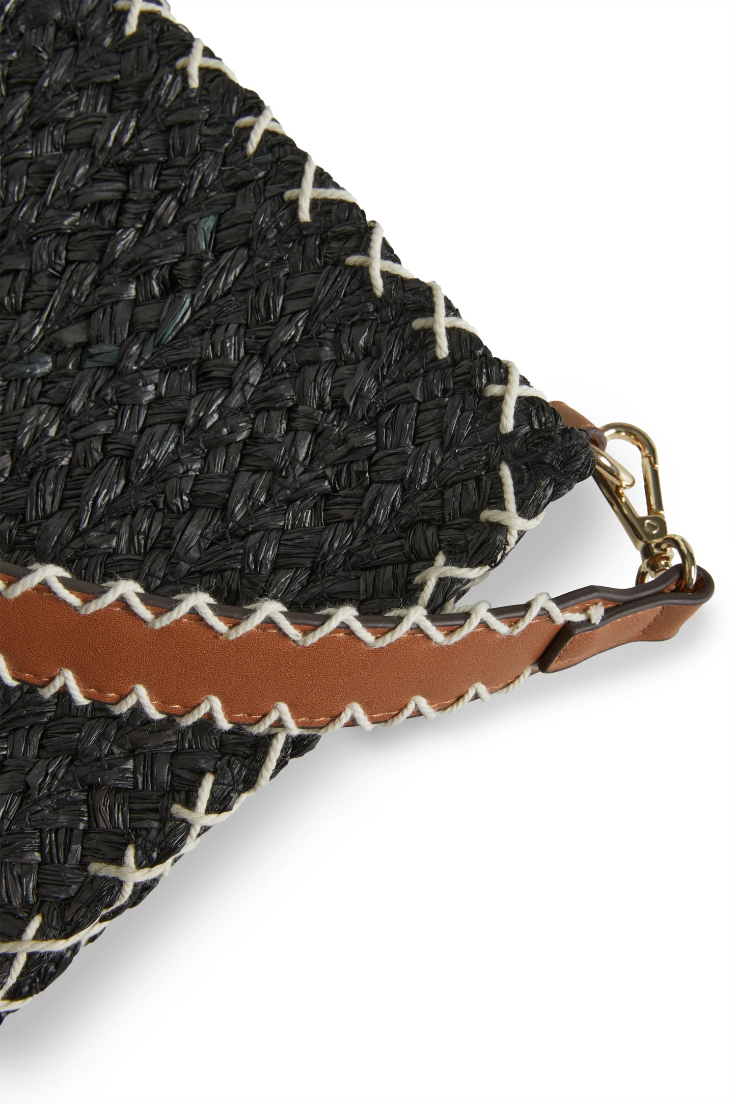Bolso bandolera trenzado con abalorios