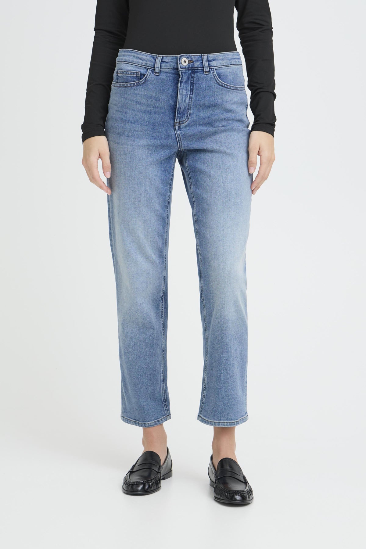 Pantalón vaquero recto Raven ICHI para mujer en azul claro
