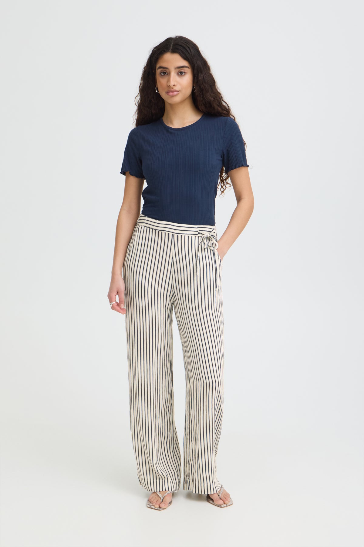 Pantalón fluido de rayas azul marino — Ihmarrakech