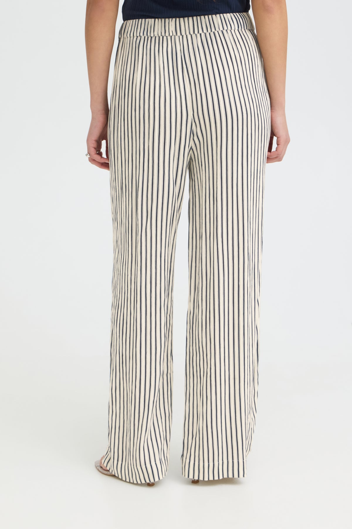 Pantalón fluido de rayas azul marino — Ihmarrakech
