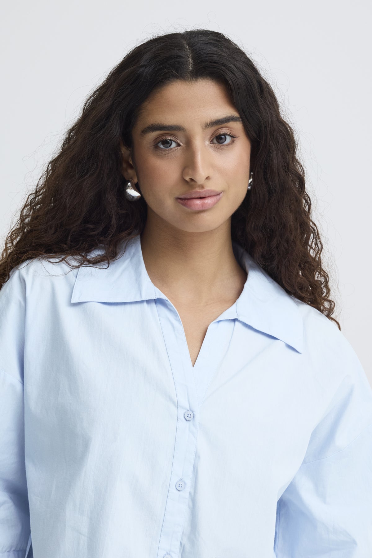 Camisa azul fluida — IHLUANNE SH de ICHI