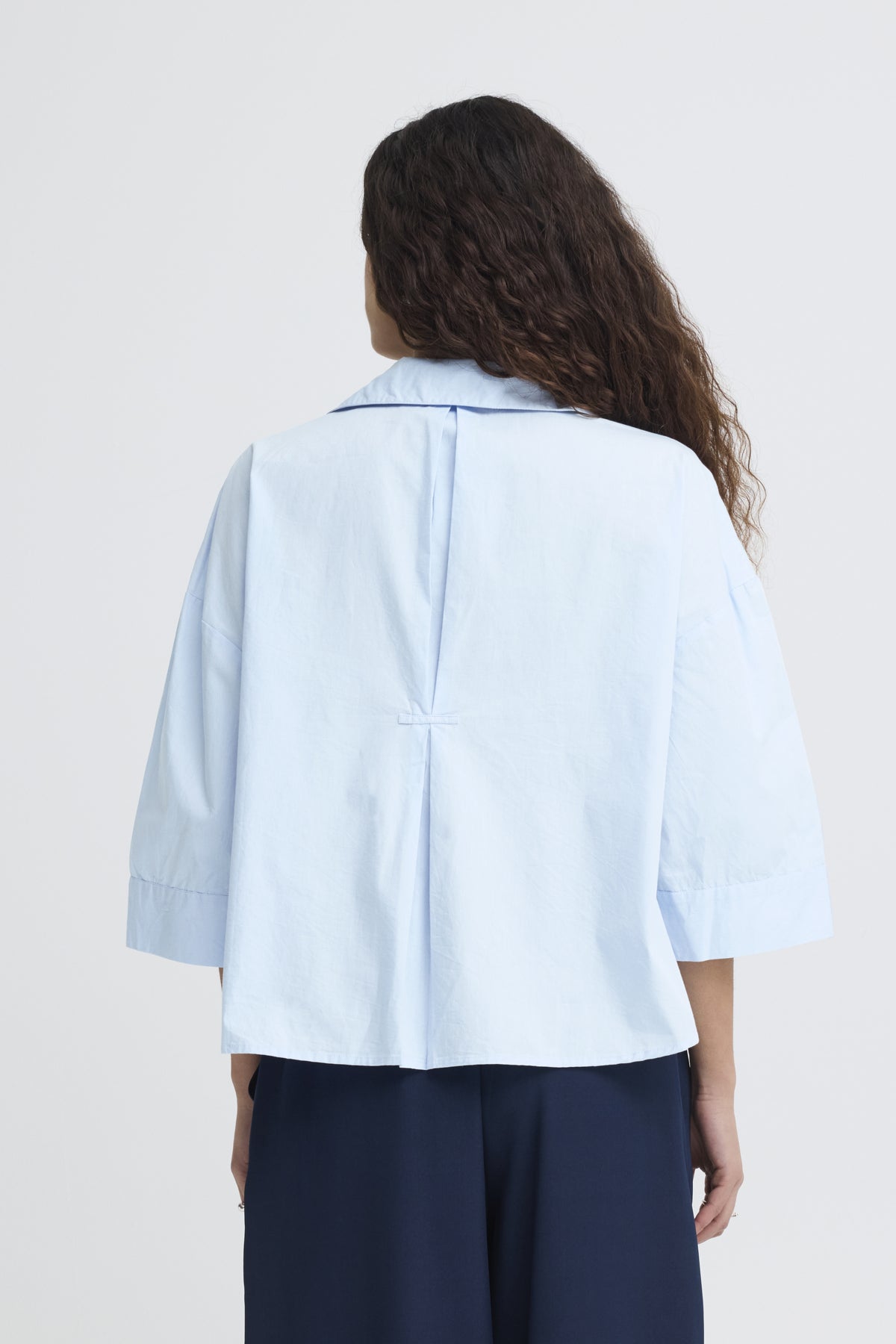 Camisa azul fluida — IHLUANNE SH de ICHI