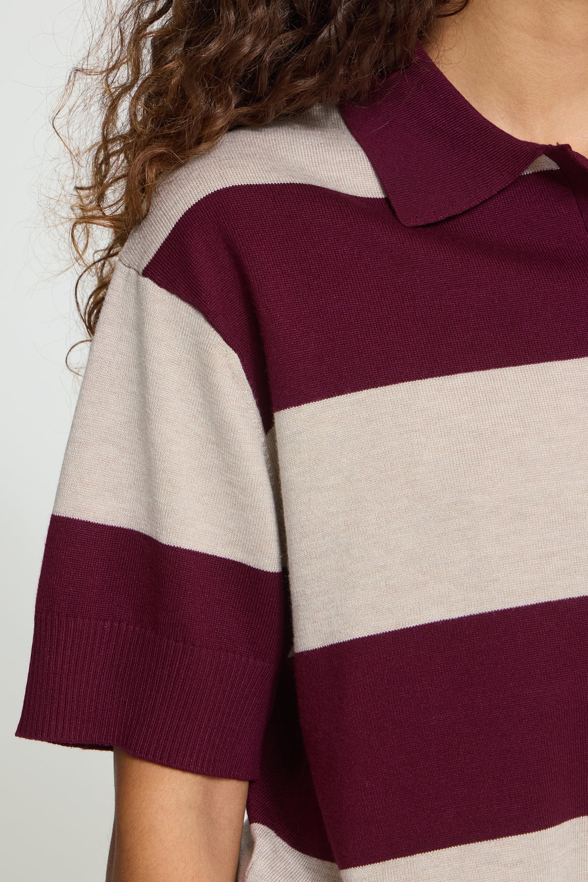 Polo de punto de ICHI en Wide Rhododendron Stripe