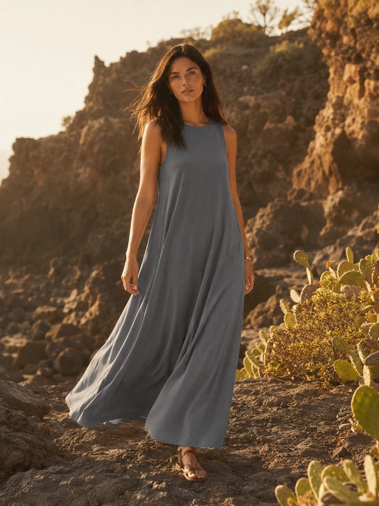 Vestido largo fluido sin mangas