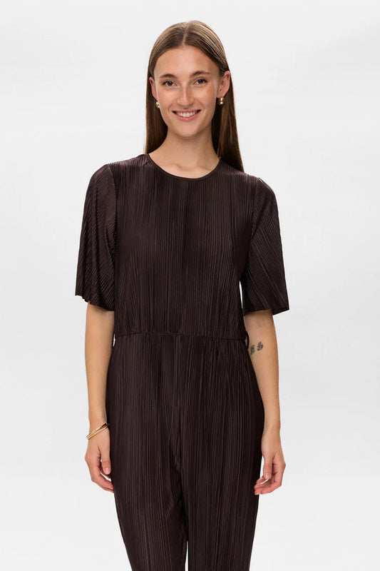 Mono plisado de manga corta — Nucassy