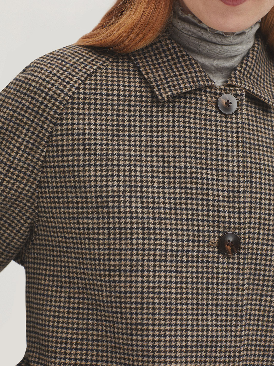 Abrigo reversible cuadros Nice Things — detalle tella