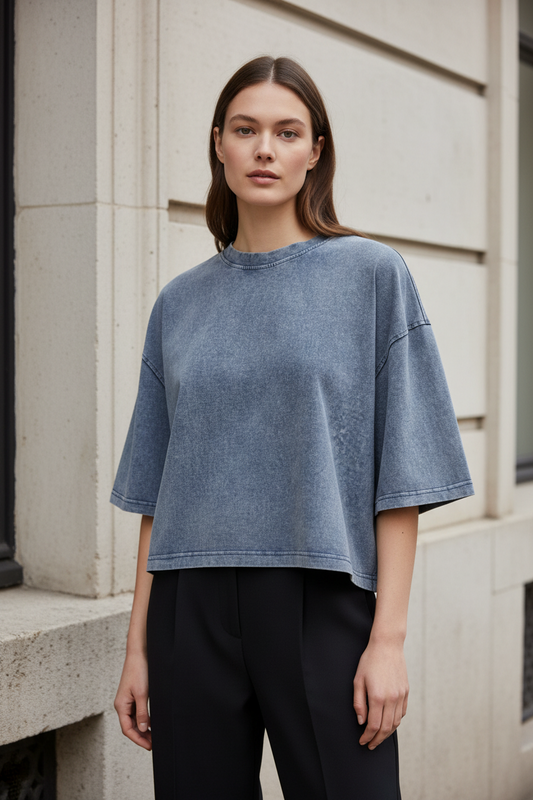 Camiseta efecto sudadera de silueta relajada, vista frontal — Nümph | Marta Folch BCN