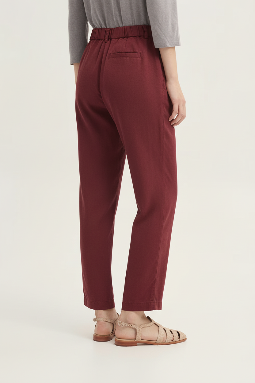 Pantalón Nice Things para mujer con corte recto en rojo