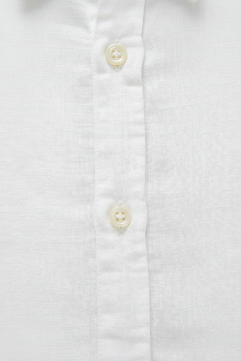Vista adicional de camisa fluida Andam de manga corta en blanco