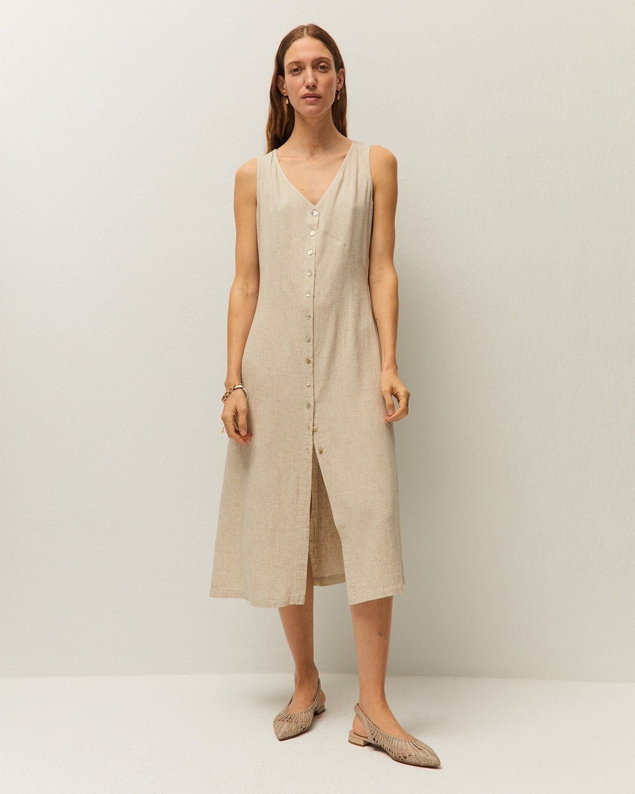 Vestido midi abotonado System Action de lino para mujer
