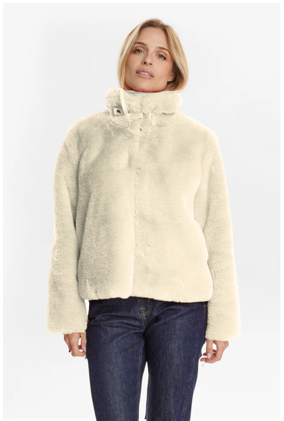 Chaqueta Nuwinda efecto peluche — vista frontal