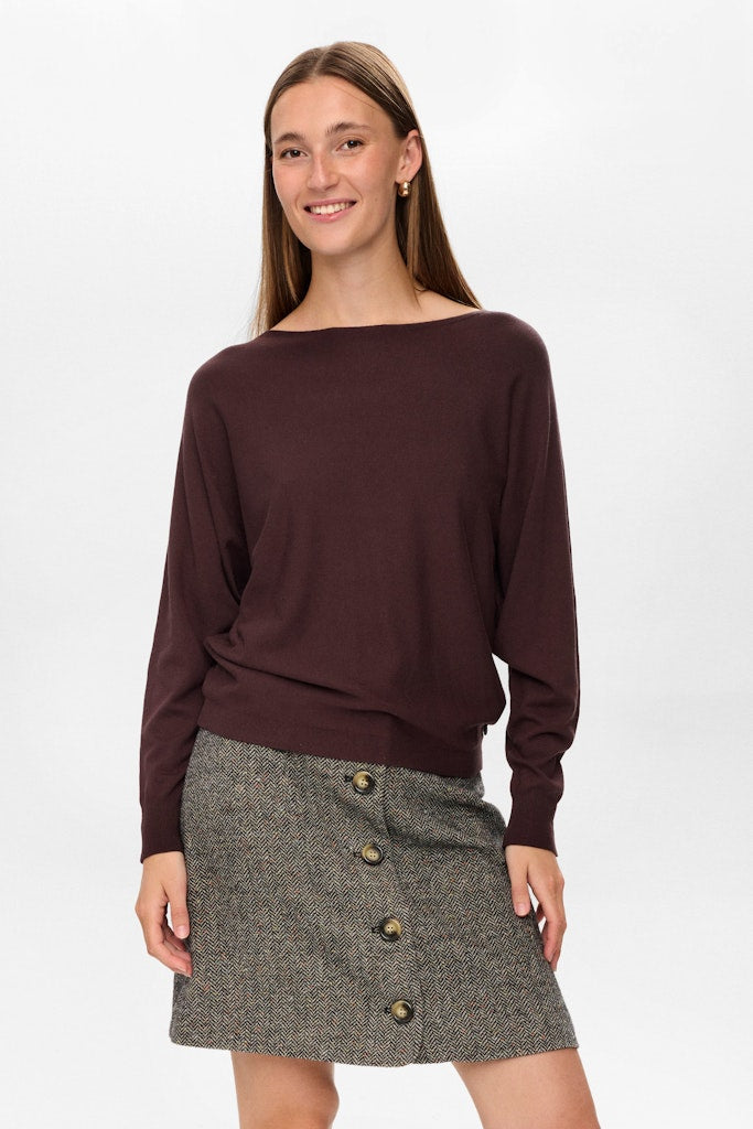 Jersey fino Nudaya — vista frontal en modelo